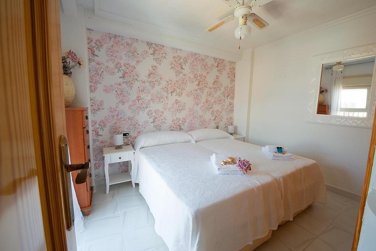 Las Damas Premium 23F Beach Front - Pool & Parking Benidorm Exterior foto